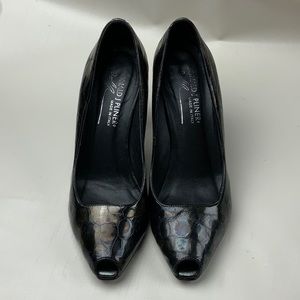 Donald J. Pliner Peeptoe Heels Size 7